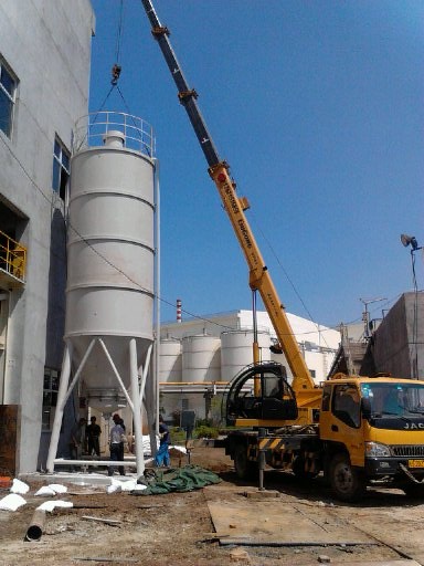 罐子高11米重5吨