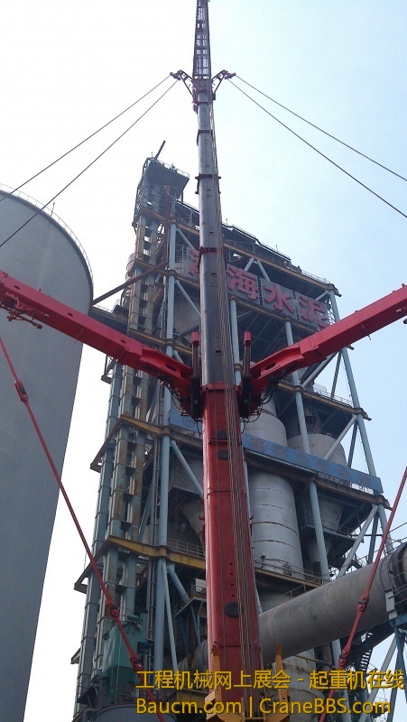 这才是350吨级全路面起重机应有的配置，不像中联的那个350，像个残疾人一样，高空作业.jpg