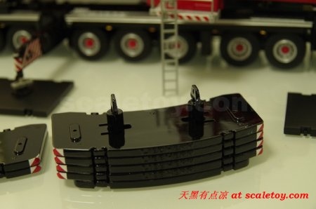 24448__450x_th13062564.jpg