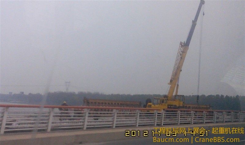 psbCA3WE89A.jpg