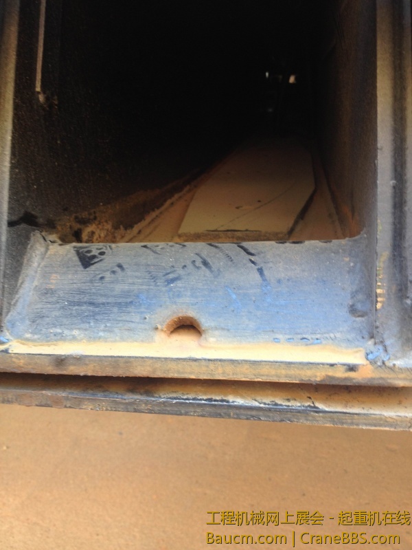 原先的K系列没这块三角铁