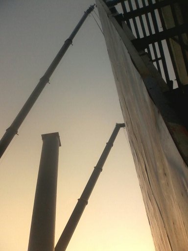 25K5两台吊广告牌