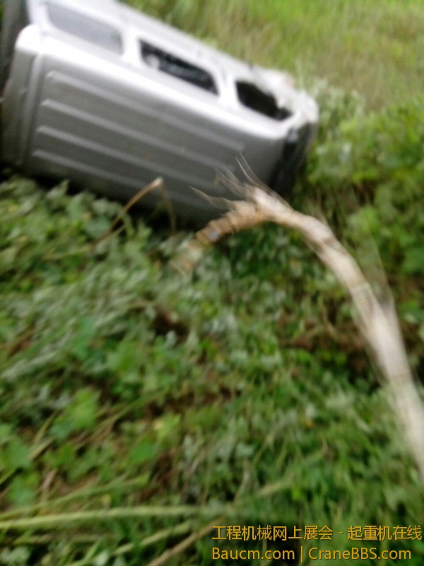 翻了三个跟斗