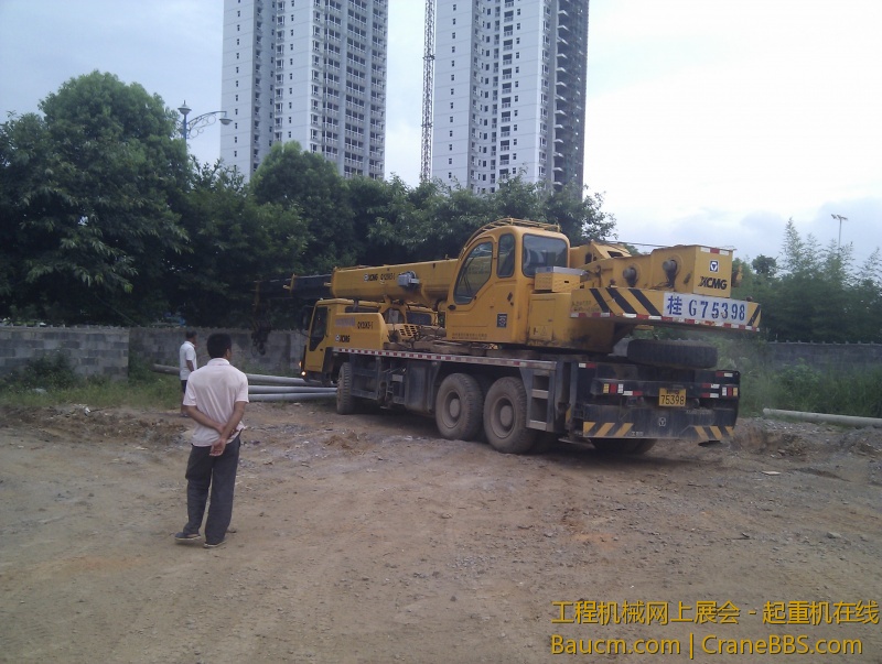 同行的车··