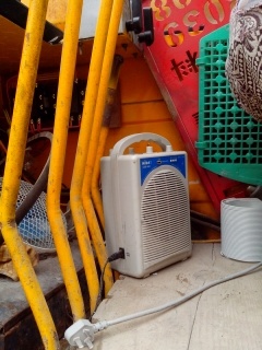 操作阀和无线喊话器（无线教学机）