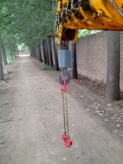 我自己做的小勾  怎么样   吊油桶的链子