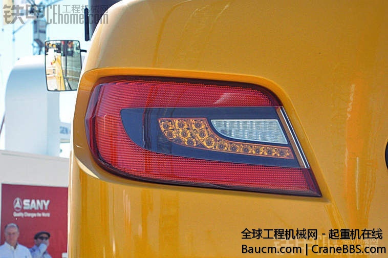 保时捷设计 三一挖机 (5).jpg