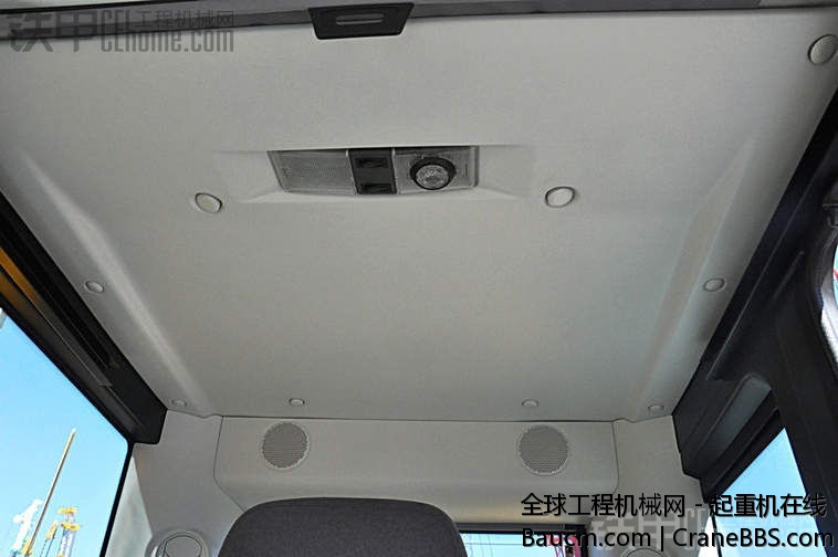 保时捷设计 三一挖机 (11).jpg