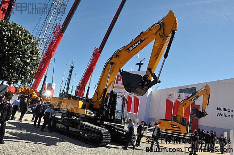 保时捷设计 三一挖机 (15).jpg