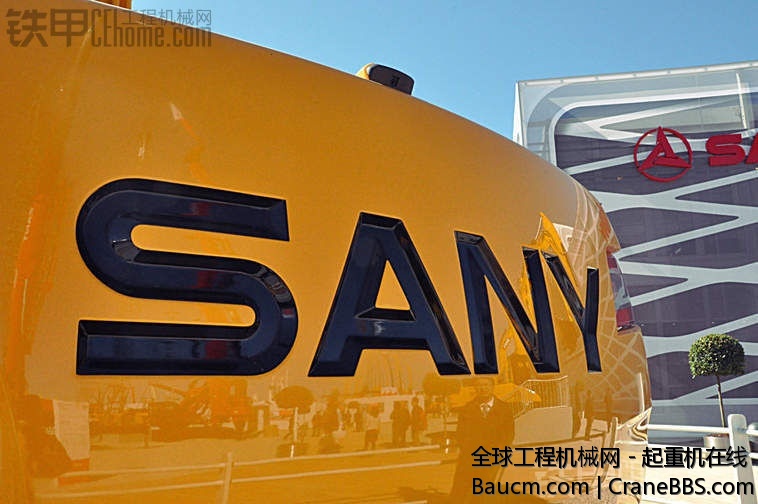 保时捷设计 三一挖机 (7).jpg