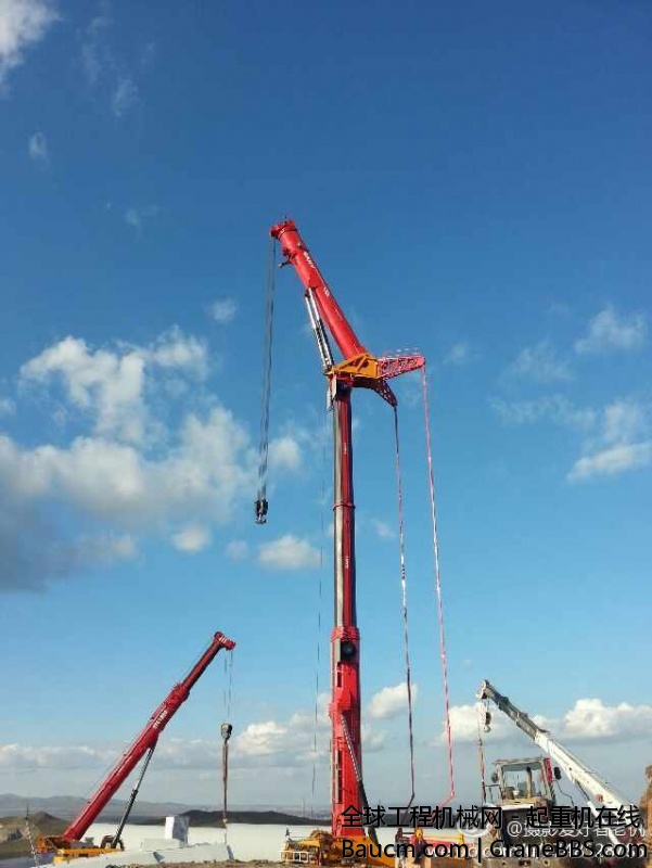 三一 1020 亚洲首台风电吊车吊装70吨机舱，就位全过程 准确信息。河北保定的车，车老.jpg