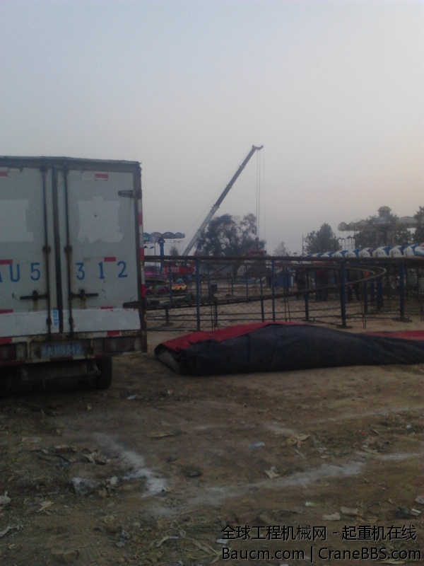 四芝兰游乐设施安装 (15).jpg