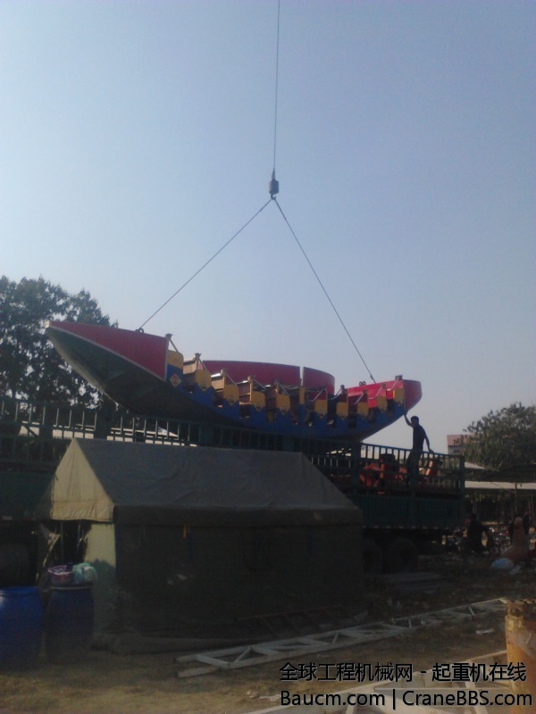 四芝兰游乐设施安装 (18).jpg