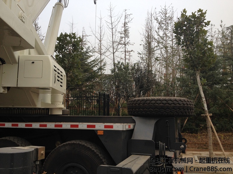 豪华大尺寸越野轮胎