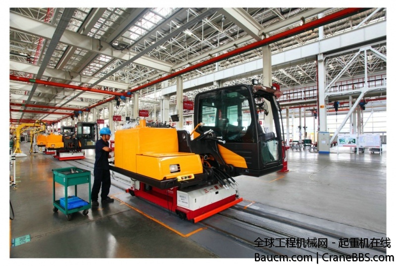 三一上海临港基地 (11).jpg