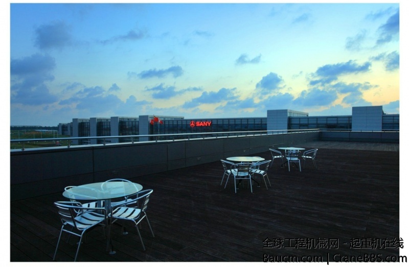 三一上海临港基地 (19).jpg