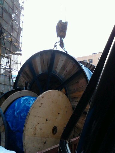 没想到电缆这么重。