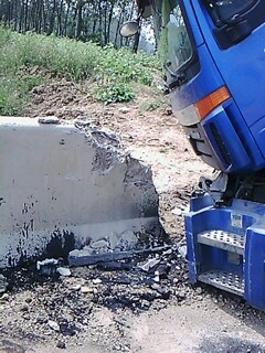 IMG1921A.jpg
