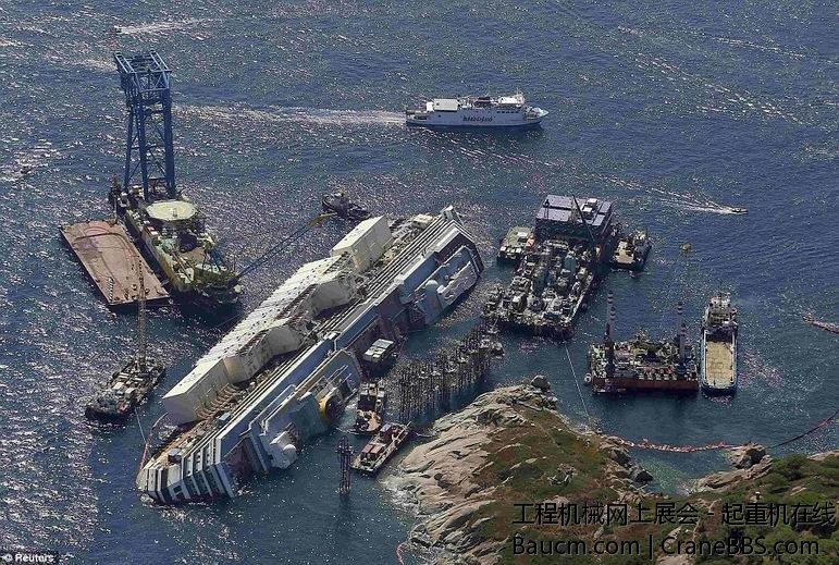 调整大小 article-2419071-1BC7D8E4000005DC-89_964x649.jpg