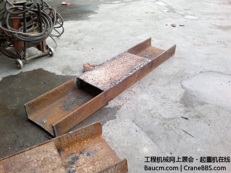 201309231570.jpg