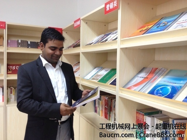 热烈欢迎三一印尼代理商朋友们莅临湘元，小伙伴们都惊呆了！＂world class！＂其中一.jpg