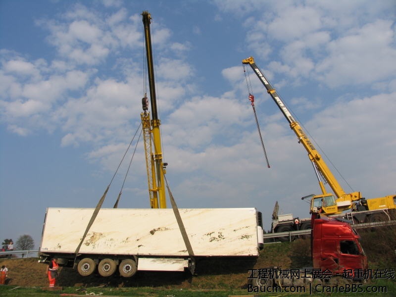Liebherr 009.jpg