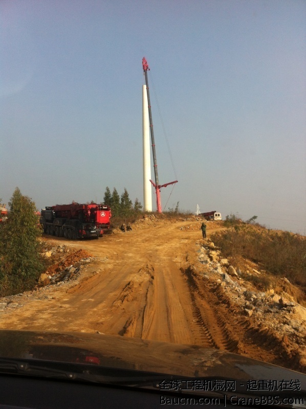 西域起重 三一600吨 (6).jpg