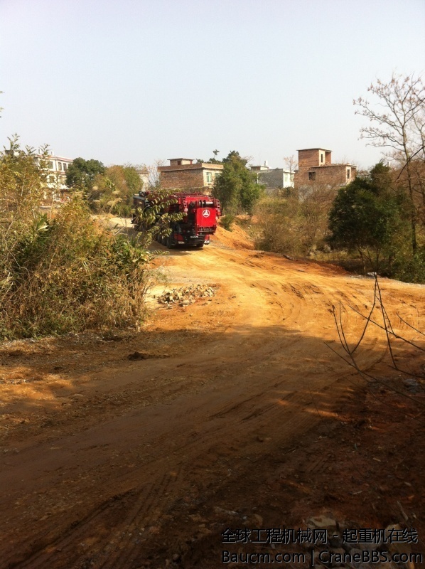 西域起重 三一600吨 (4).jpg