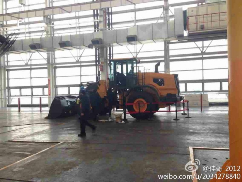 爆料！三姨的轮式装载机，测试状态！.jpg
