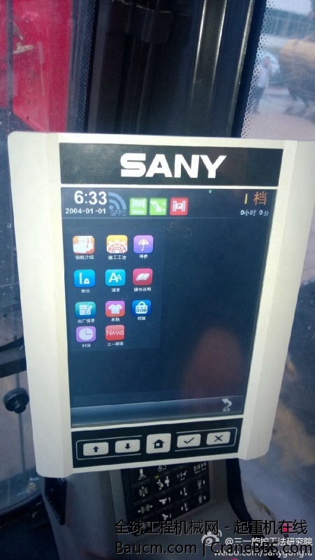 轻量化桅杆，双动臂，新一代动力头，性能彪悍，三一顶级闭关新作，她就是SR315R C8！.jpg