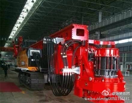 祝贺三一首台SR315 型旋挖钻机成功下线 (4).jpg
