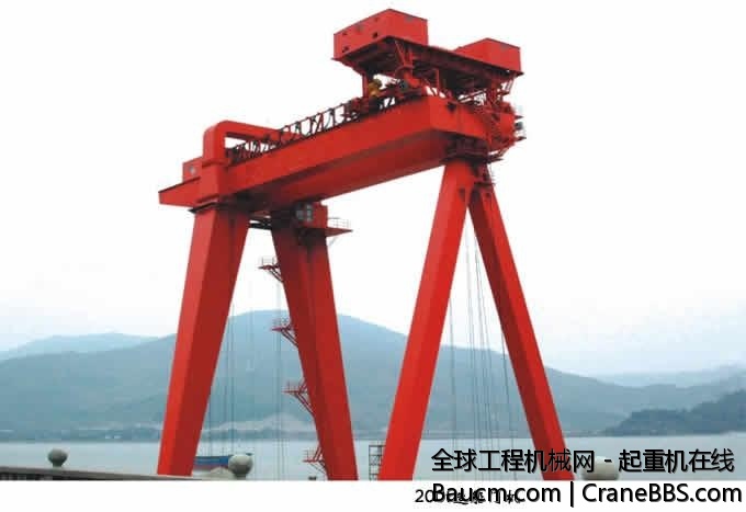 造船门式起重机02.jpg