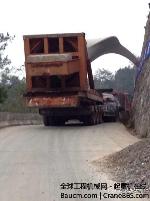 大件轴线车和扇叶专用车齐上阵。 (6).jpg