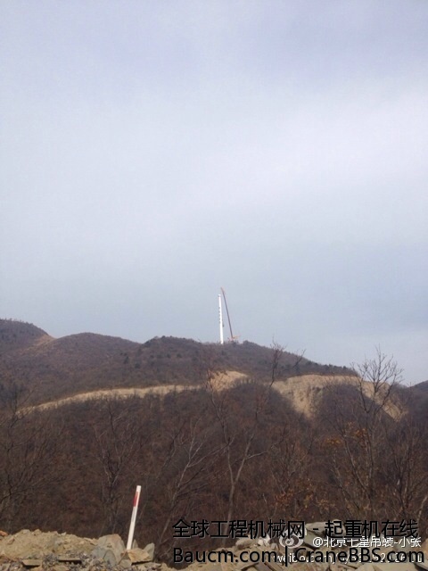 机舱和发电机顺利吊装。所有设备重就发电机最重。66.7吨。19 (3).jpg