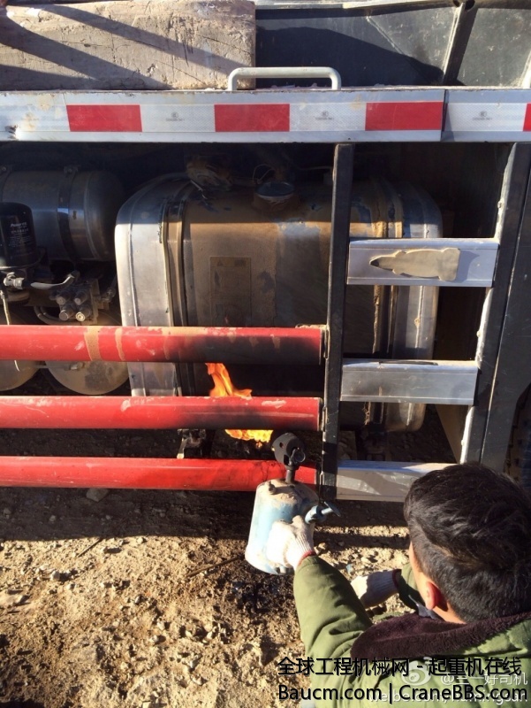 坑爹的天气，刮了六天风。快把人给冻死了。 (14).jpg