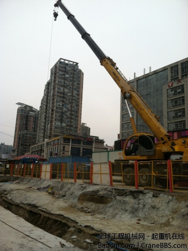 叫来吊管子哈哈。