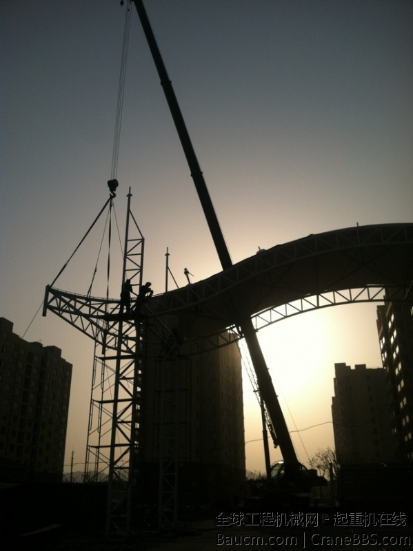 朋友的K5碰巧在吊门头