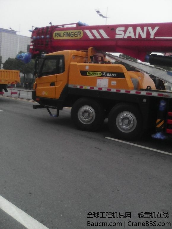 这是帕尔菲格帮三一卖海外的，pal就在前面。在国内卖随车，就是SANY PALFINGER (1).jpg