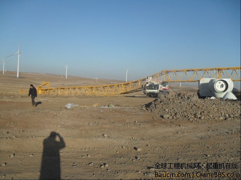 徐工砸 中联 (7).jpg