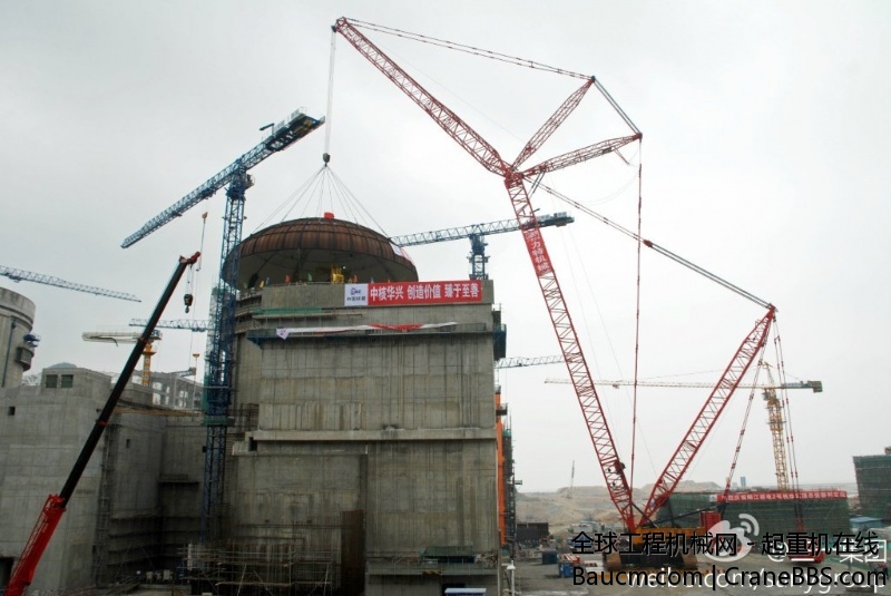 三一大吨位履带起重机已经17次擎起核电站穹顶，无论是核心技术的创新，还是对精益制造.jpg