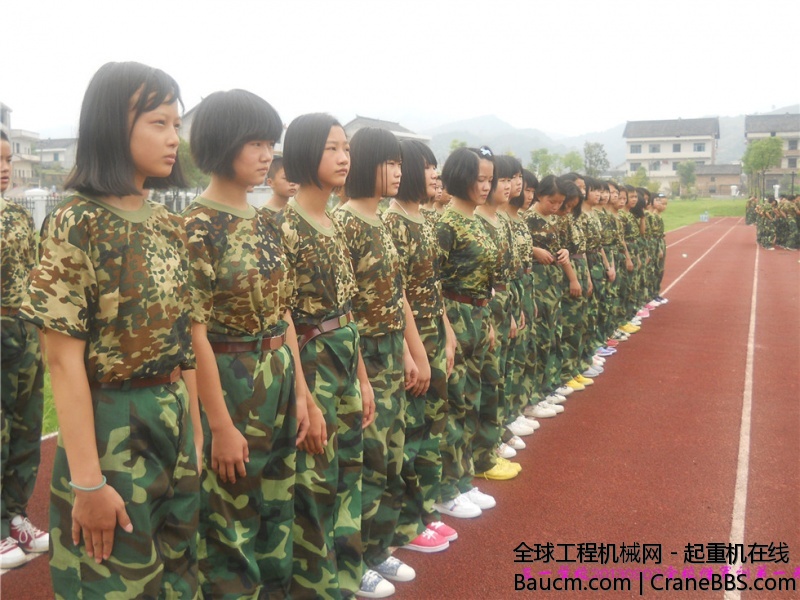 2013090313311764.jpg
