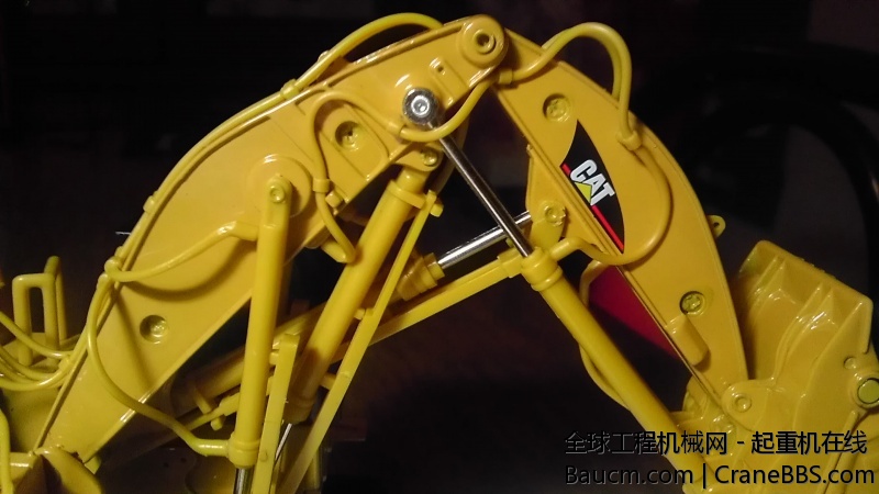 管线很多，但是给人的感觉就是不够真实细腻。