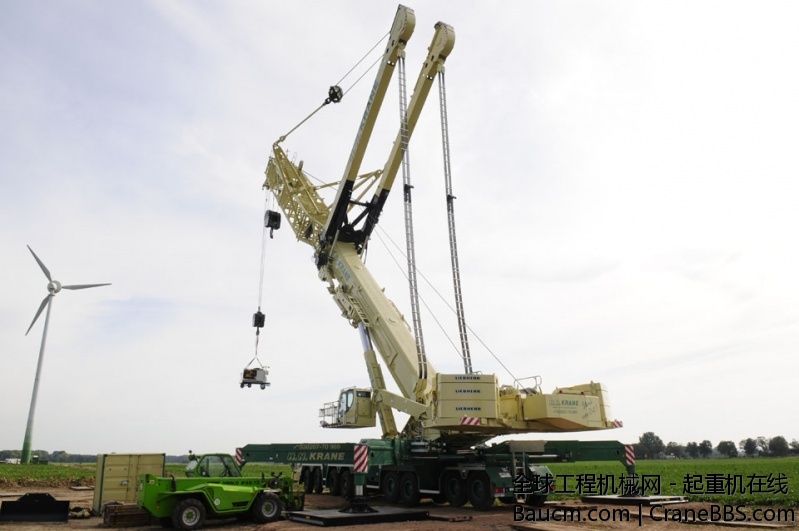 Liebherr-LTM-11200-HN-gal1-12.jpg