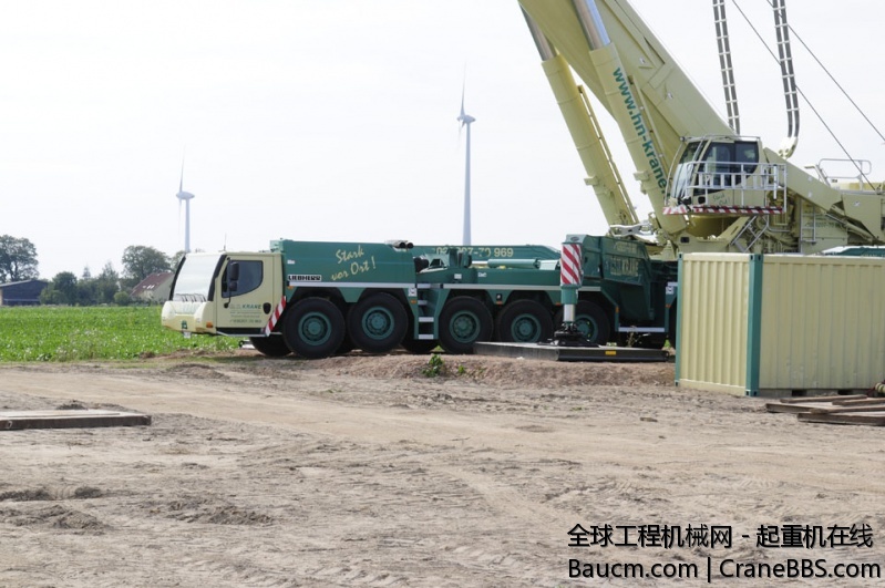 Liebherr-LTM-11200-HN-gal1-13.jpg