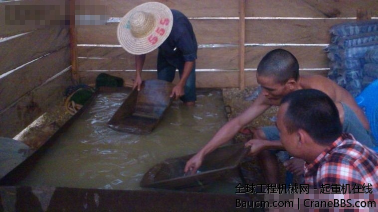 加纳三一挖机 (3).jpg