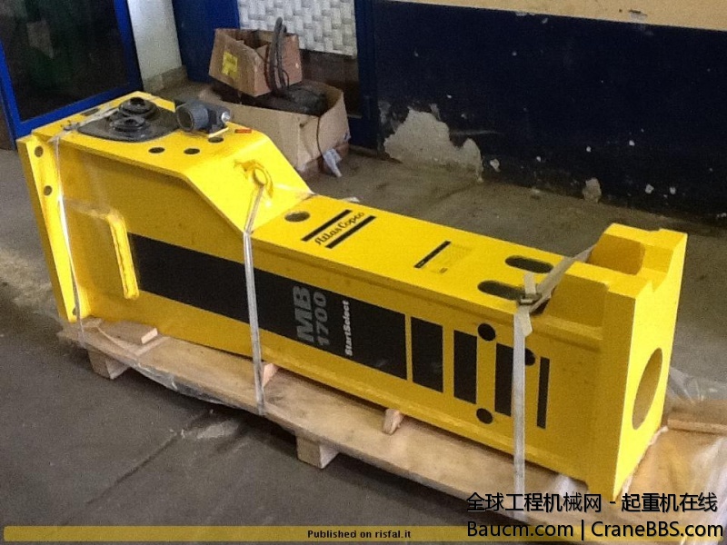 Atlas_Copco_MB_1700_4_1.jpg