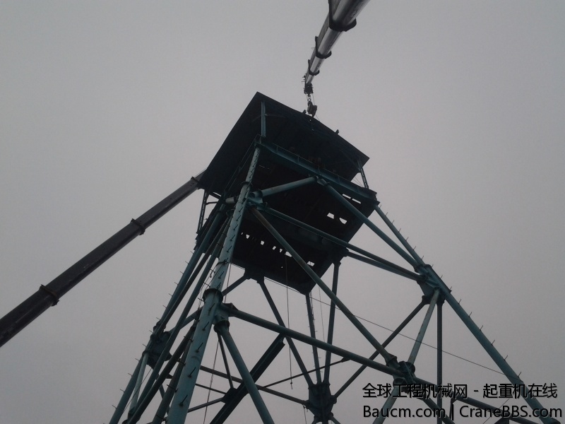 35米高井架顶棚安装