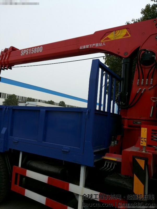 湖南长沙新购买三一帕尔菲格6.3吨随车吊 臂长比徐工长 三一6吨的价钱比石煤和徐工贵几.jpg