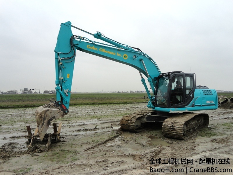 SK210-9