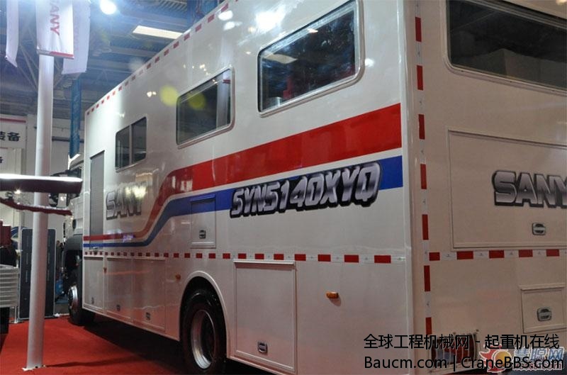 三一压裂成套设备SYN5140XYQ (3).jpg